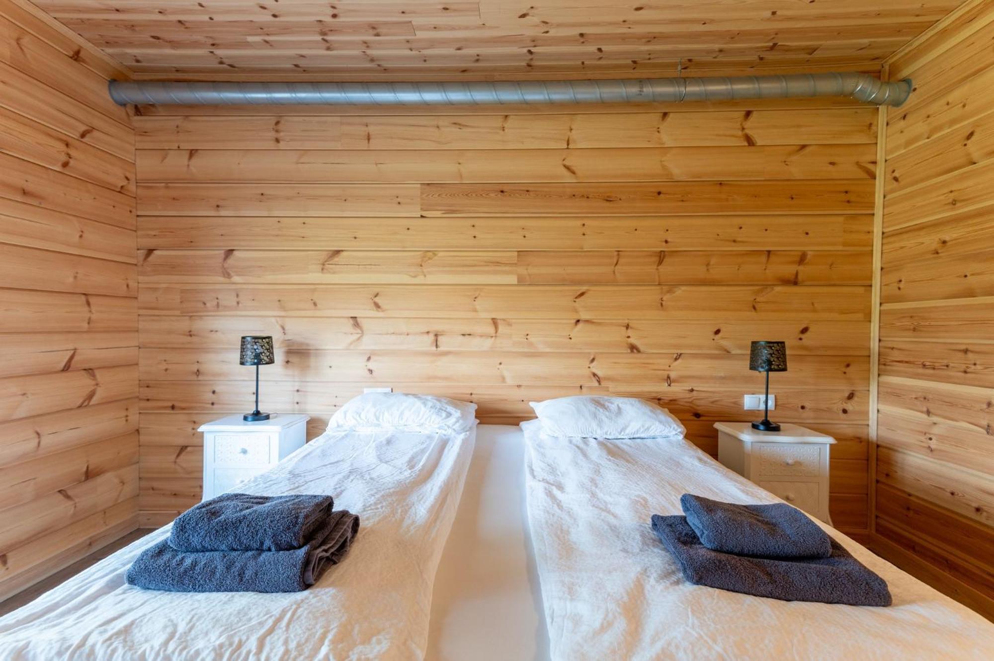 Gladheimar Guesthouse Blonduos Exteriör bild