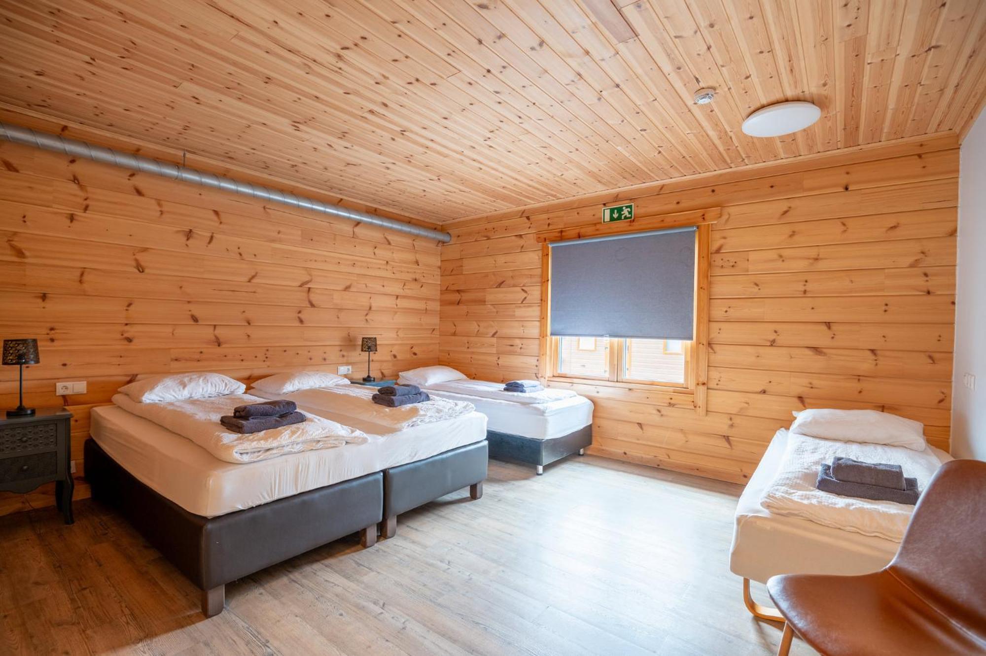 Gladheimar Guesthouse Blonduos Exteriör bild